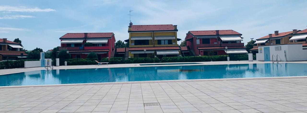 Villaggio&piscina *